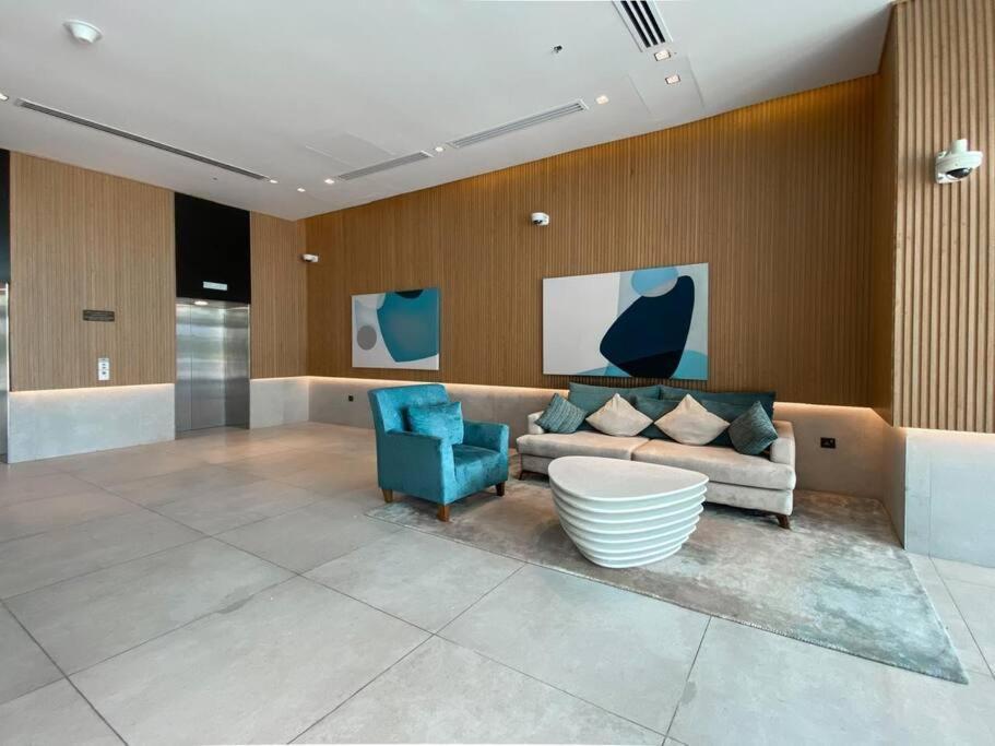 1 Bedroom 65m2, Infinity Pool, West Beach, Noise Insulation * Dubai